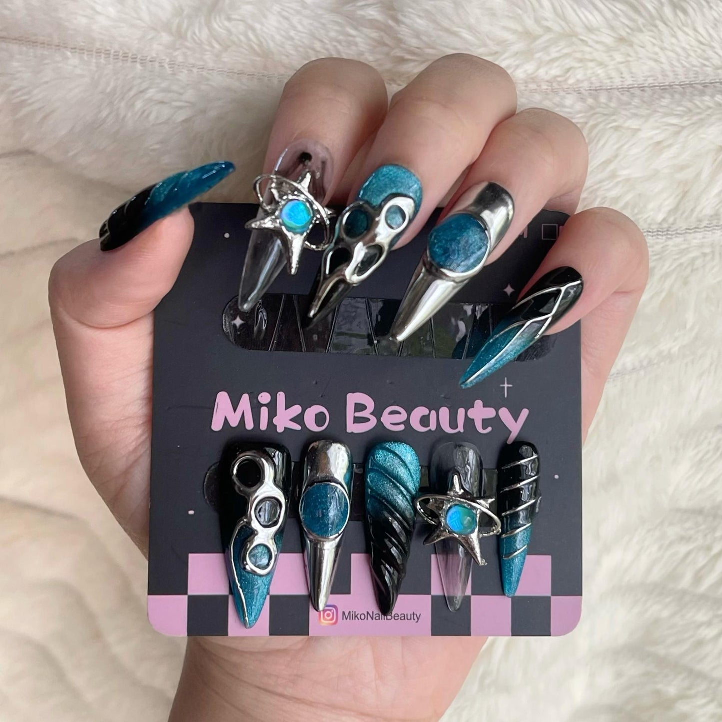 Mikomiko Nail handmade press ons, Mercury,  Best Viewed 3D Artificial Fake Nails Art Beauty Reusable Reusable Nails, Sci-fi, Metallic, Black and blue cat eye, Ombre, Extra long Stilettos, Girls must have, gift for women