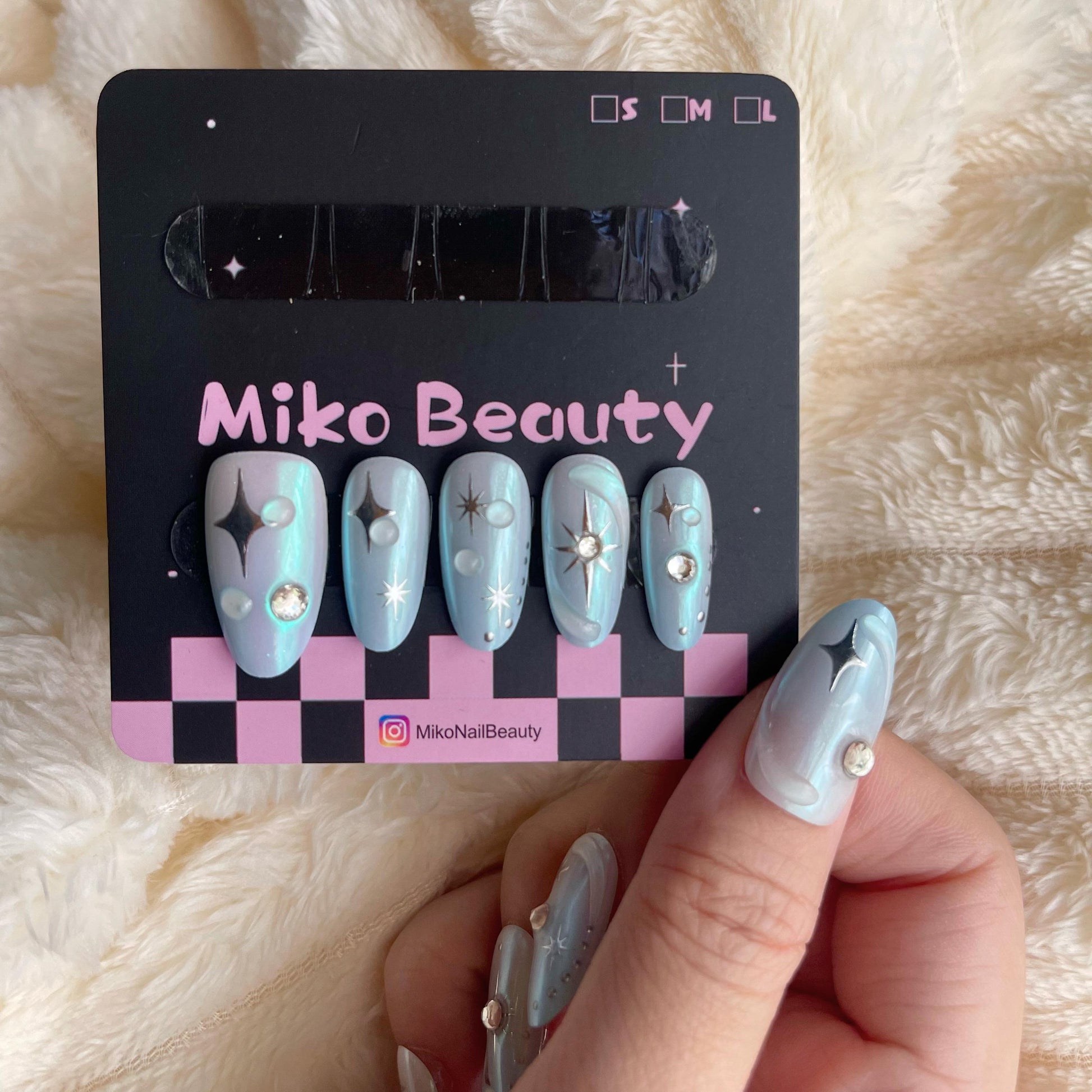 Mikomiko Nail handmade press ons, Echoes,  Best Viewed Artificial Fake Nails Art Beauty Reusable Reusable Nails, Baby blue, Rhinestone, Star, Almond, Girls must have, gift for women